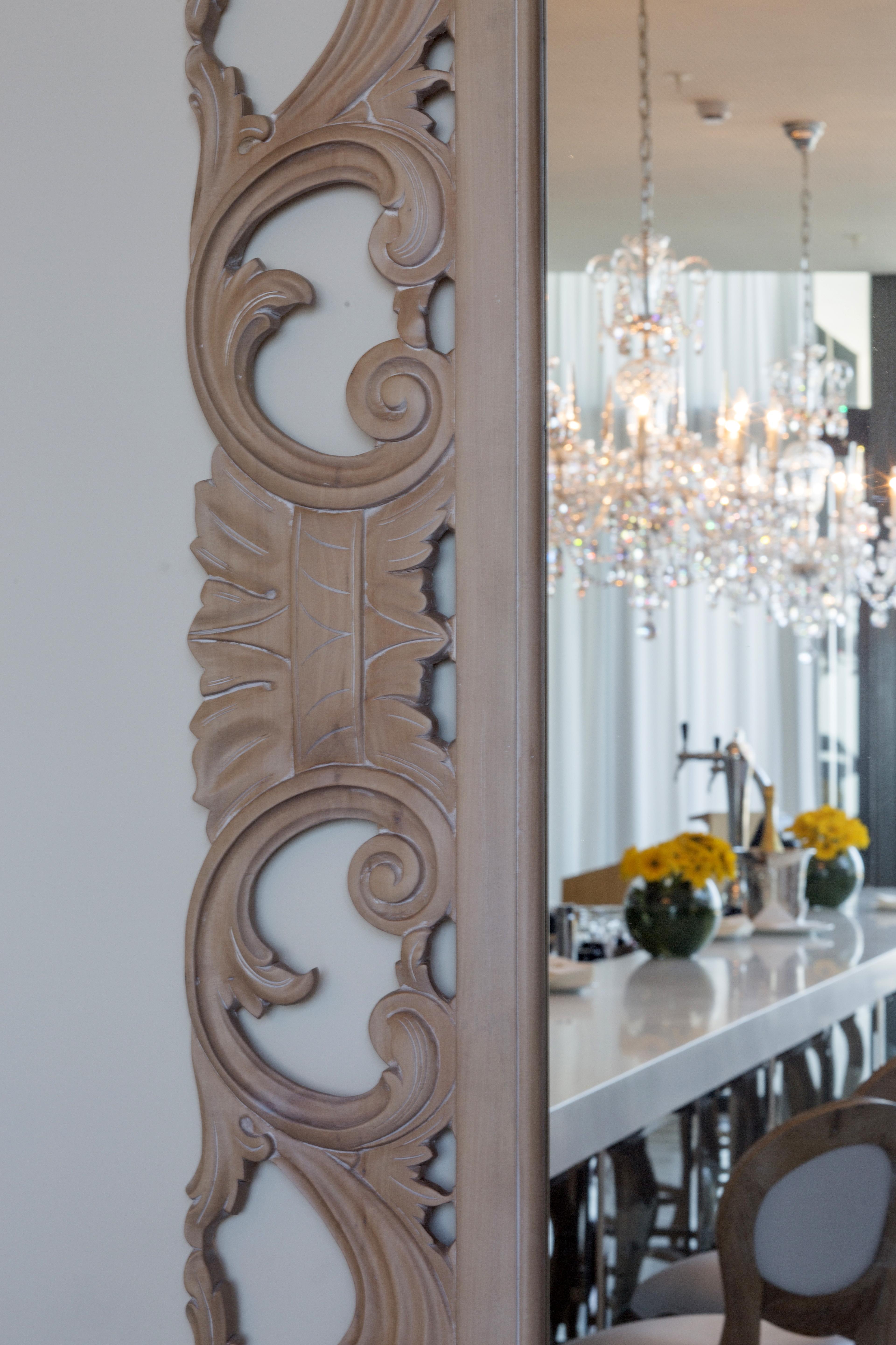 Evolutee Hotel Obidos Exterior photo Detail of a mirror frame