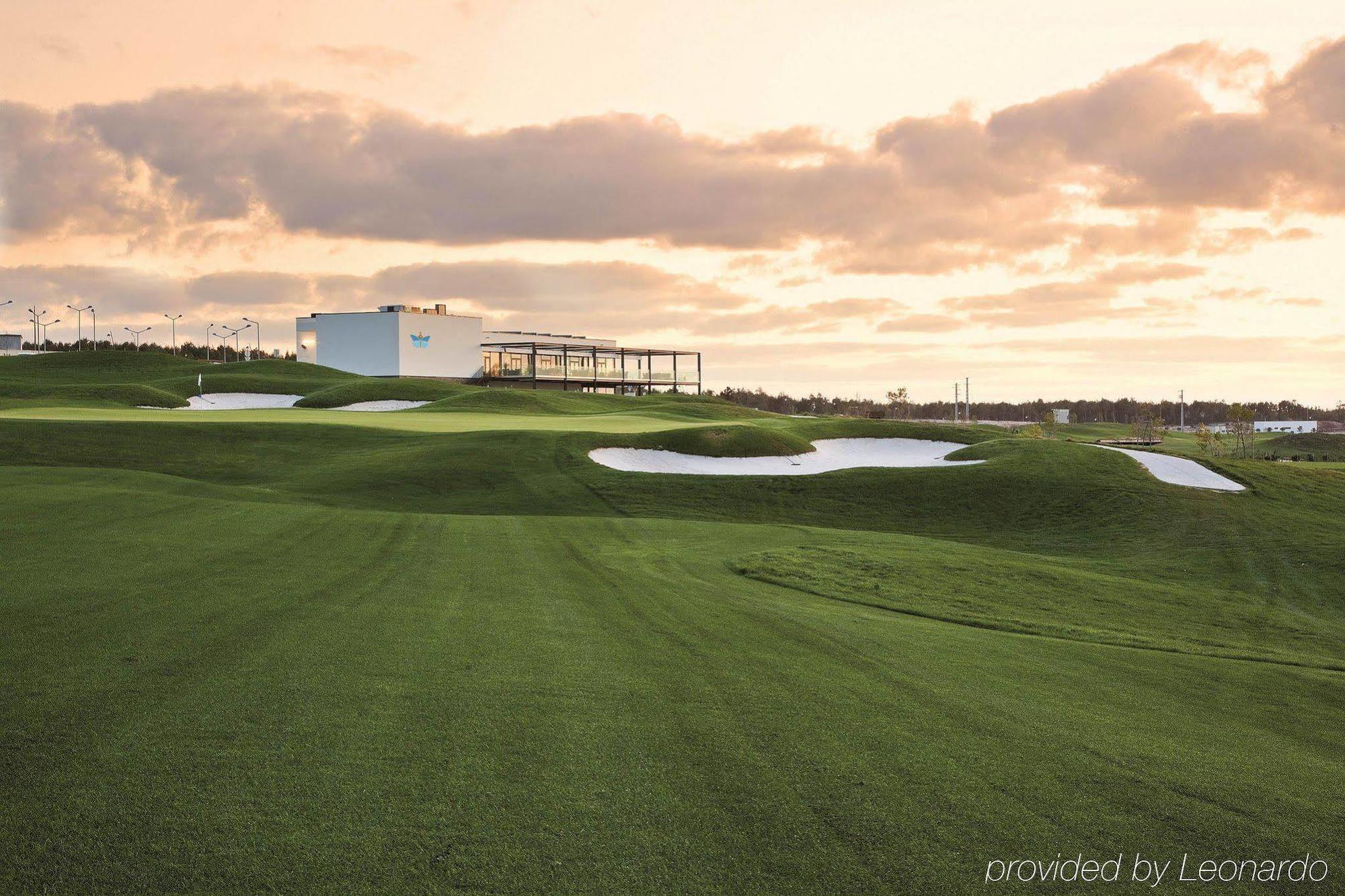 Evolutee Hotel Obidos Exterior photo Golf course at the Ritz-Carlton, Laguna Niguel